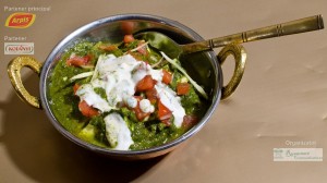 branza de vaca in sos de spanac