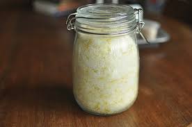 zahar cu coaja de lamaie