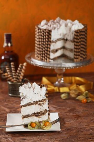 Tortul Whiskey delight acum pe www.etorturi.ro