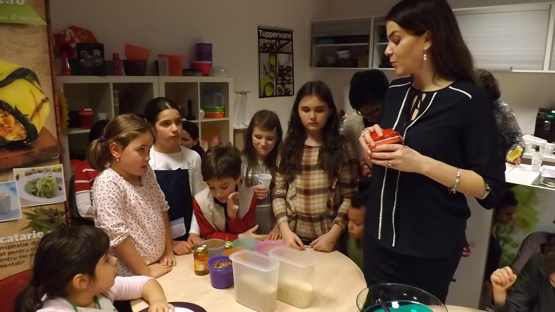 Mini Super Chef pentru “Bucataria Copiilor”, un altfel de atelier de gatit