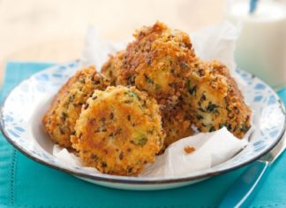 Chiftele de ton cu branza la cuptor