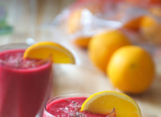 Smoothie din zmeura si portocale