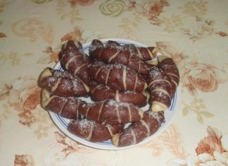 Cornulete in doua culori