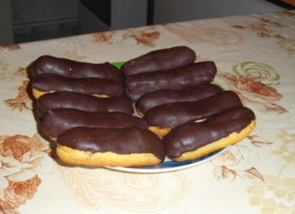 Eclere cu crema de vanilie