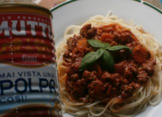 Spaghete bolognese