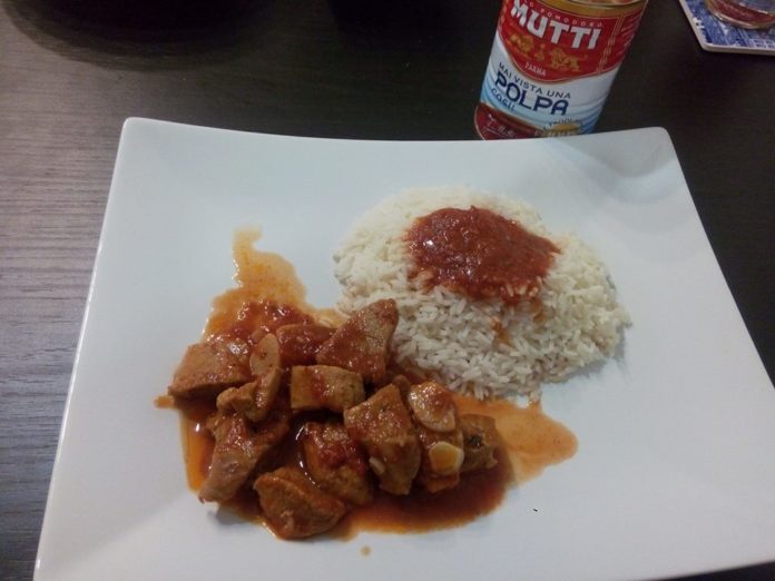 Porc cu orez si cu Mutti, pulpa de rosii