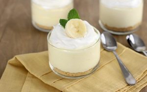 Inghetata pe baza de iaurt cu banane si unt de arahide