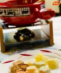 bucatarie fondue de branza 2