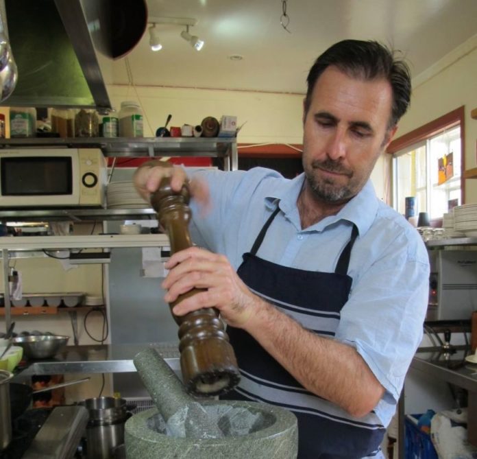 Un restaurant a interzis accesul copiilor cu varsta sub 7 ani Un restaurant a interzis accesul copiilor cu varsta sub 7 ani